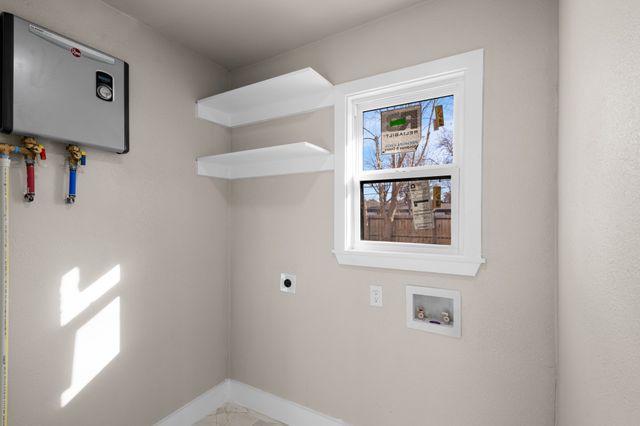 5601 Fursman Avenue, Fort Worth, TX 76114