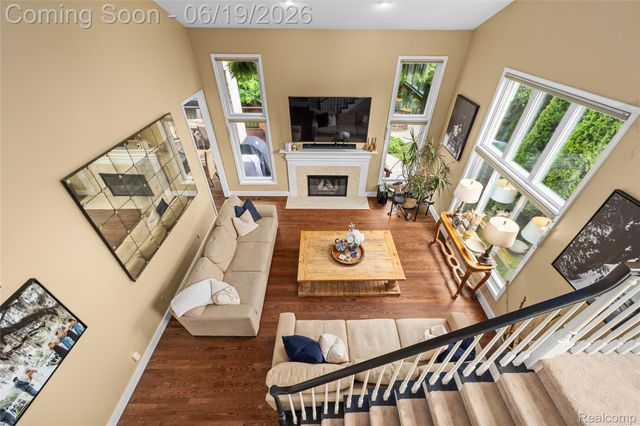 1781 Apple Ridge Court, Rochester Hills, MI 48306