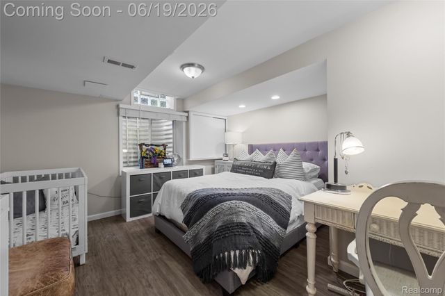 1781 Apple Ridge Court, Rochester Hills, MI 48306