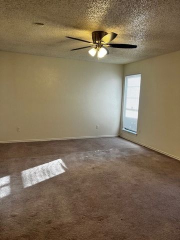 1006 Alicia Lane, Lancaster, TX 75134