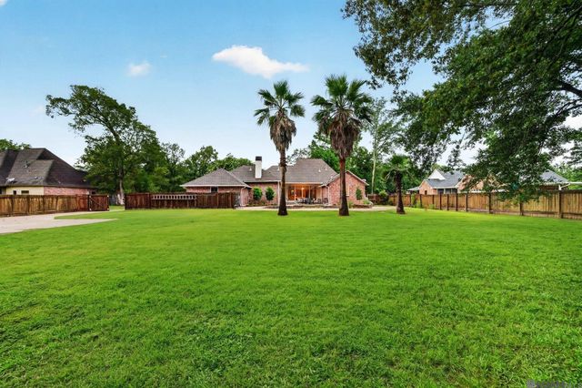 13724 Kimbleton Ave, Baton Rouge, LA 70817
