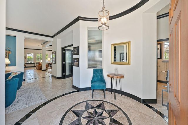 9 Calatabiano Pl, Sacramento, CA 95834