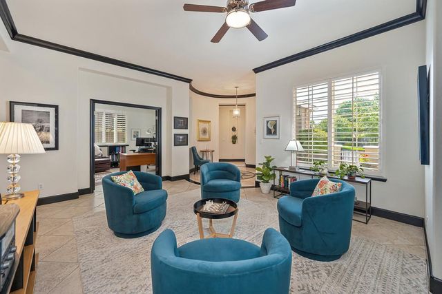 9 Calatabiano Pl, Sacramento, CA 95834