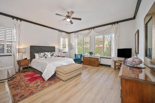 9 Calatabiano Pl, Sacramento, CA 95834