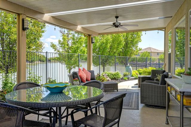 9 Calatabiano Pl, Sacramento, CA 95834