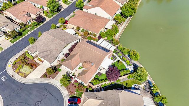 9 Calatabiano Pl, Sacramento, CA 95834