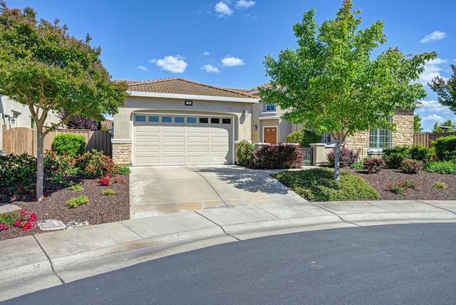 9 Calatabiano Pl, Sacramento, CA 95834