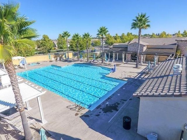 9 Calatabiano Pl, Sacramento, CA 95834