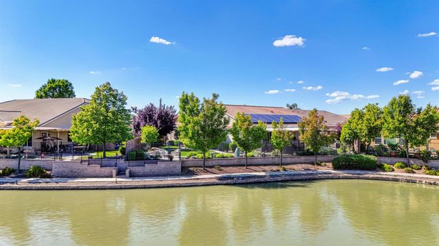 9 Calatabiano Pl, Sacramento, CA 95834