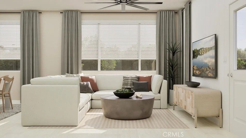 Image 5 of property listing at 36600 Frangipani Drive, Winchester, CA 92596