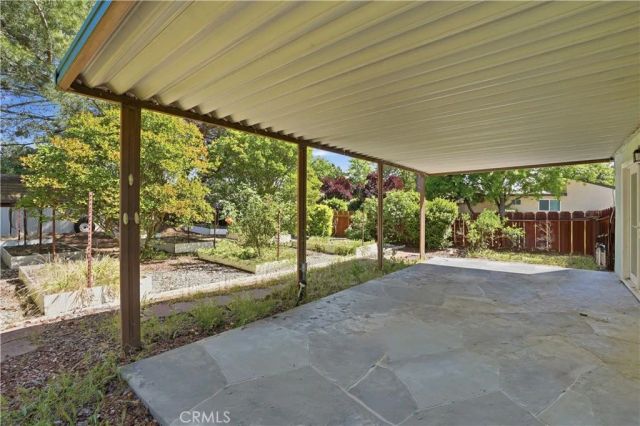 1740 Westfield Road, Paso Robles, CA 93446