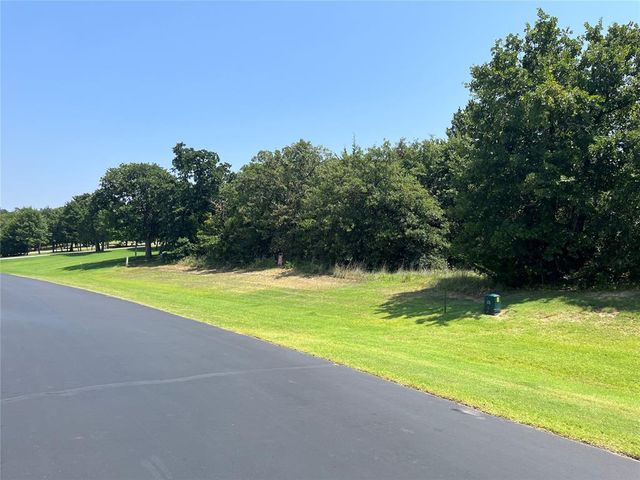 6500 Mystic Valley Drive, Edmond, OK 73034