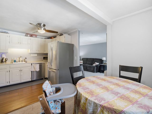 68 Preston St 6D, Wakefield, MA 01880