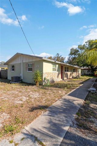 8040 47TH AVENUE N, St Petersburg, FL 33709