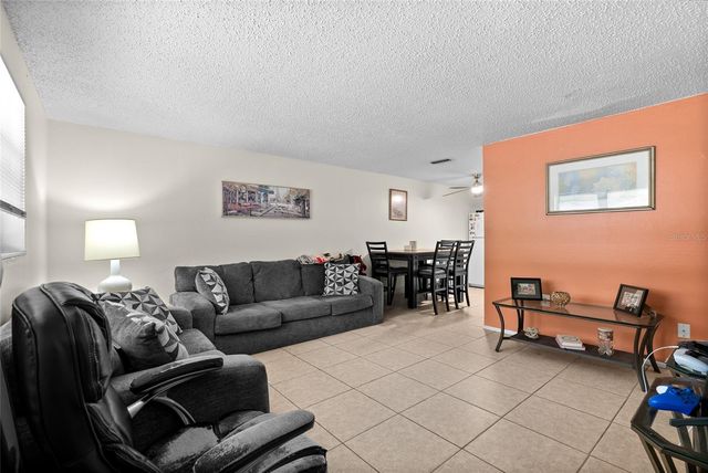 8040 47TH AVENUE N, St Petersburg, FL 33709