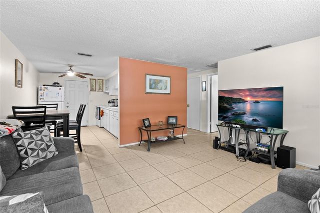 8040 47TH AVENUE N, St Petersburg, FL 33709