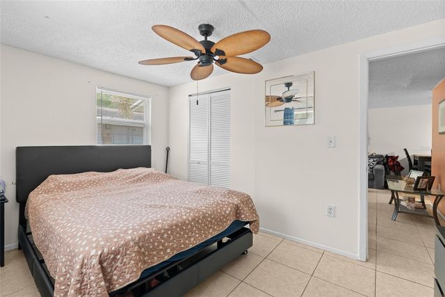8040 47TH AVENUE N, St Petersburg, FL 33709