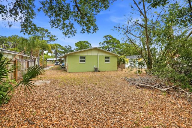 8040 47TH AVENUE N, St Petersburg, FL 33709