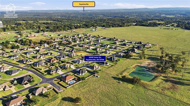 18397 Astor Drive, Fayetteville, AR 72704
