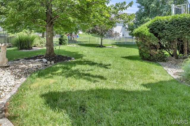 731 Castle Pines Drive, Ballwin, MO 63021