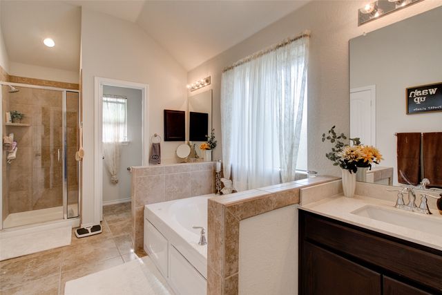 531 Sydney Street, Wilmer, TX 75172