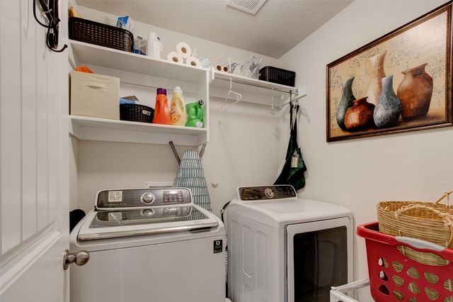 531 Sydney Street, Wilmer, TX 75172