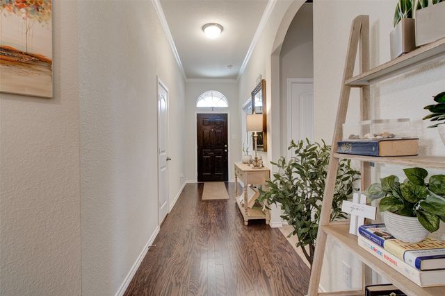 531 Sydney Street, Wilmer, TX 75172