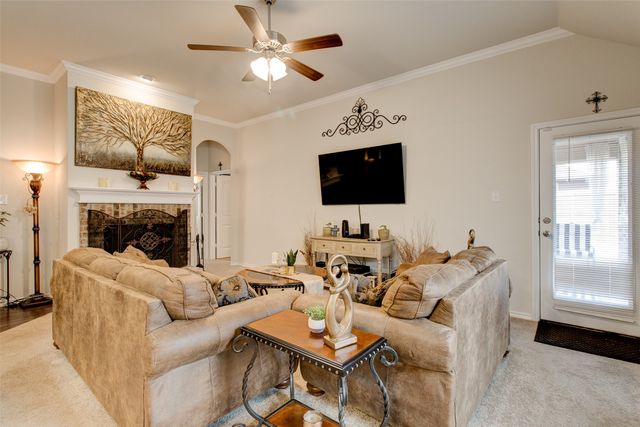 531 Sydney Street, Wilmer, TX 75172