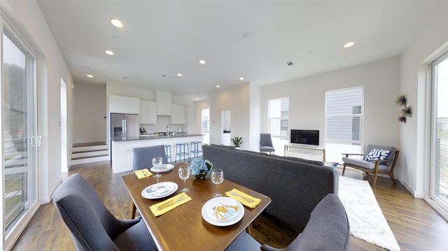 4901 Live Oak Street A, Dallas, TX 75206