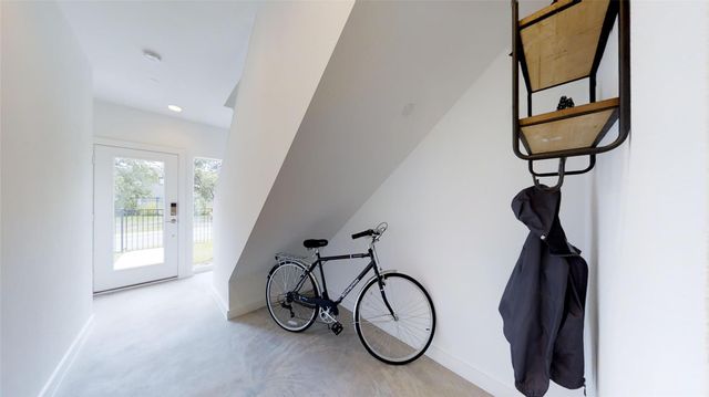 4901 Live Oak Street A, Dallas, TX 75206