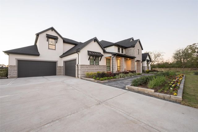 99 James Estates Drive, Fulshear, TX 77441