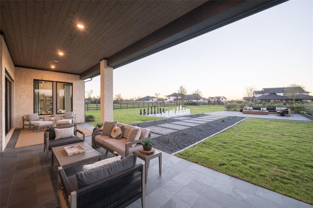 99 James Estates Drive, Fulshear, TX 77441