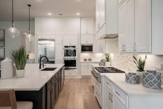 99 James Estates Drive, Fulshear, TX 77441