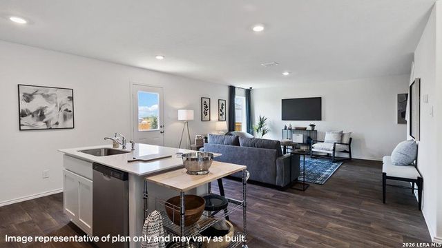 5303 Fannin Crane, San Antonio, TX 78245