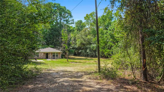 1215 Trinlady Park Road, Trinity, TX 75862