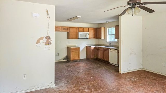 1215 Trinlady Park Road, Trinity, TX 75862