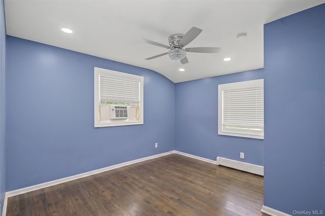 46 Oakland Avenue, Central Islip, NY 11722
