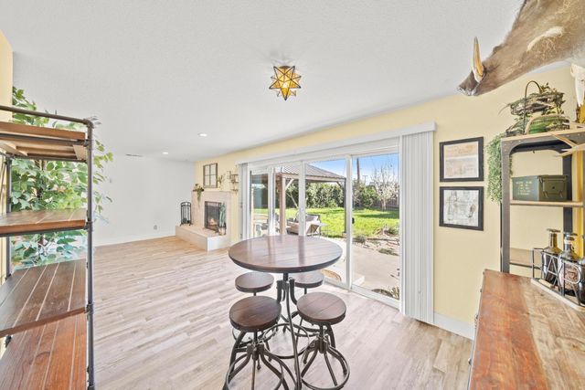 6446 Everest Way, Sacramento, CA 95842