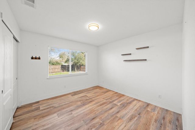 6446 Everest Way, Sacramento, CA 95842