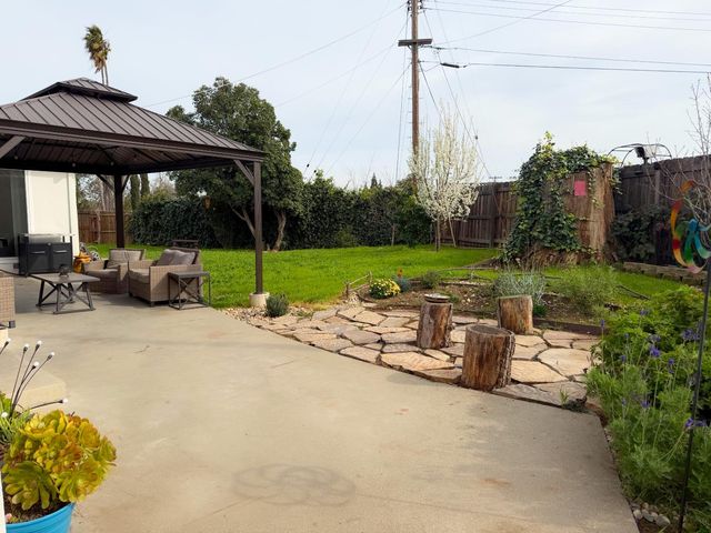 6446 Everest Way, Sacramento, CA 95842