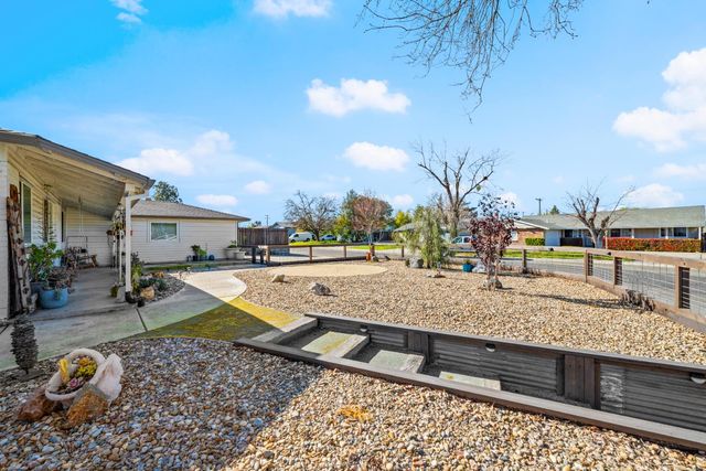 6446 Everest Way, Sacramento, CA 95842