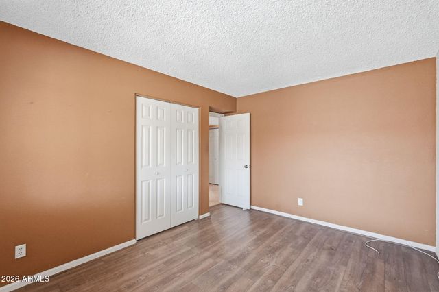 226 E GLENCOVE Street, Mesa, AZ 85201
