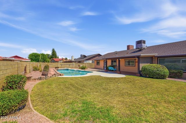 226 E GLENCOVE Street, Mesa, AZ 85201