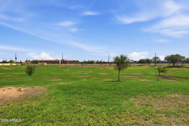 226 E GLENCOVE Street, Mesa, AZ 85201