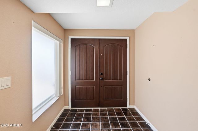 226 E GLENCOVE Street, Mesa, AZ 85201