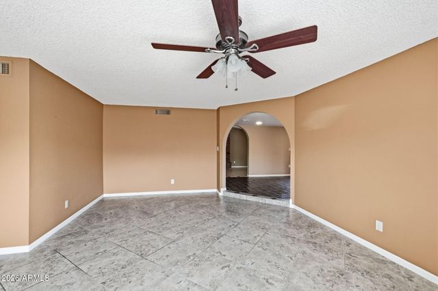 226 E GLENCOVE Street, Mesa, AZ 85201