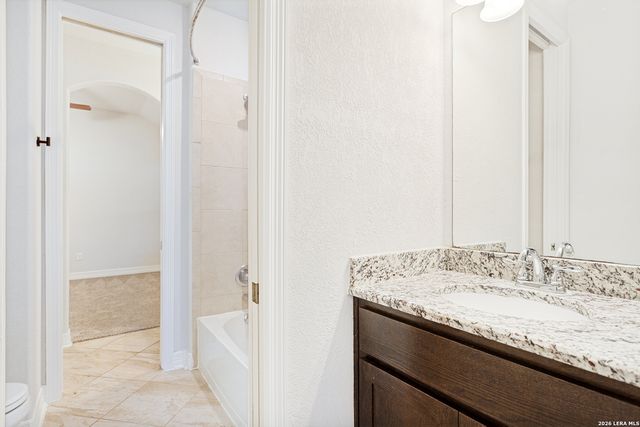 198 JASPER PT, Castroville, TX 78009
