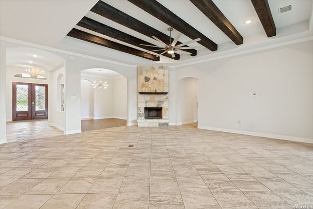 198 JASPER PT, Castroville, TX 78009