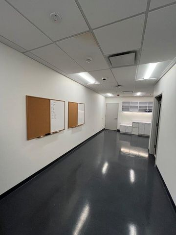 2428 N LINCOLN Avenue, Chicago, IL 60614