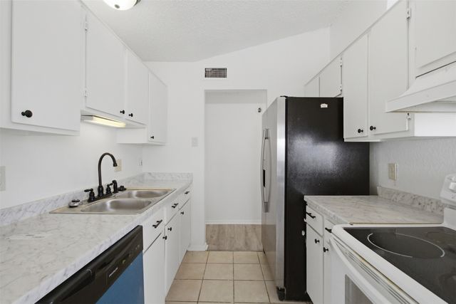 10339 Limestone Drive, Dallas, TX 75217